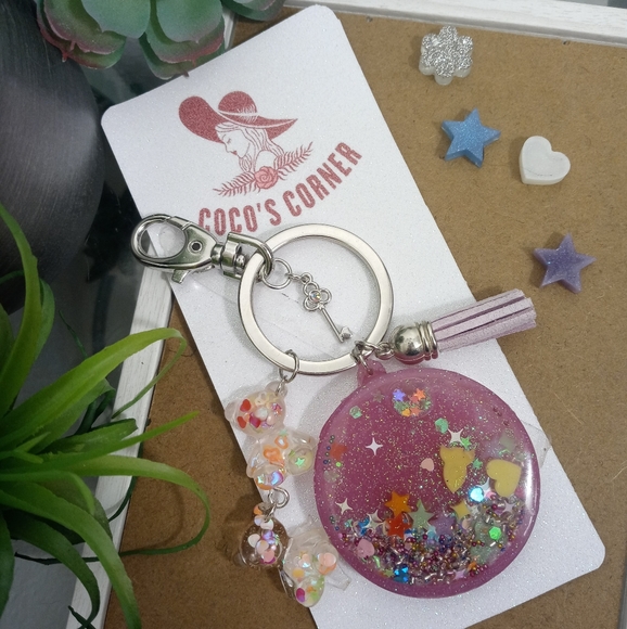 Fun liquid waterfall shaker resin keychain - Picture 3 of 12